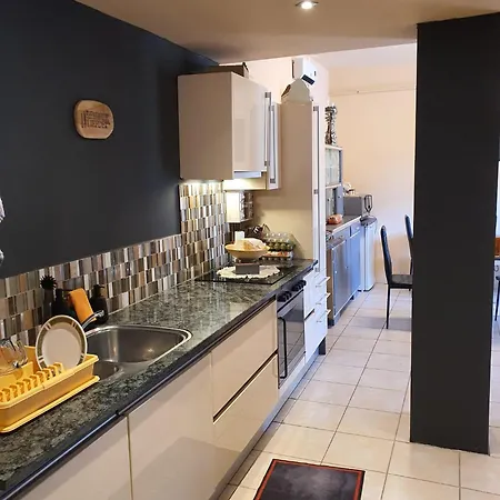 게스트하우스 Panzio A Mi Paradicsomunk 3*