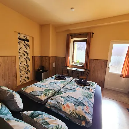 Panzio A Mi Paradicsomunk 게스트하우스