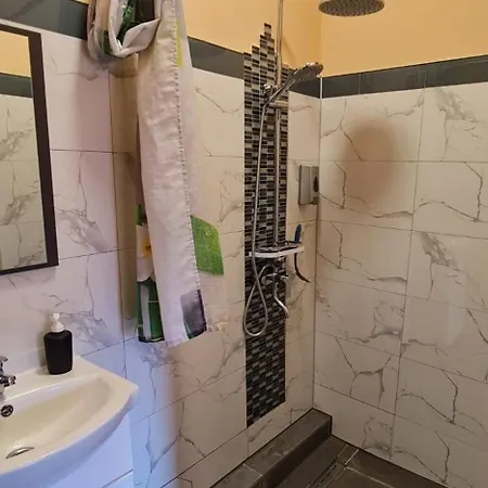 בית הארחה Panzio A Mi Paradicsomunk