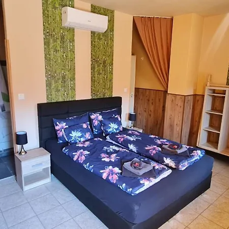 Panzio A Mi Paradicsomunk 3* Vemend